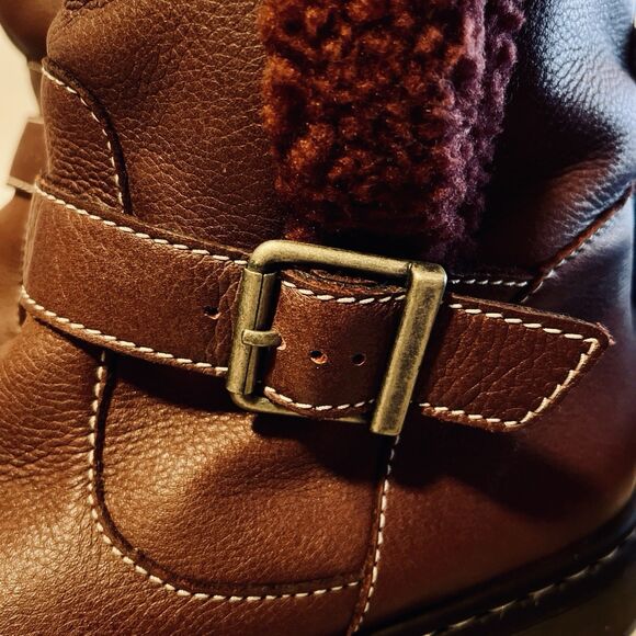 Dr. Martens Brielle Sheepskin Rigger Boots M 8 W 9 Cherry Red Faux Fur Lined - Picture 9 of 9